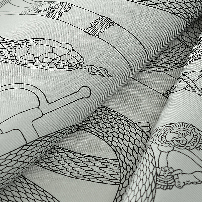 Caducee Rock pocket square 45 | Hermès Mainland China